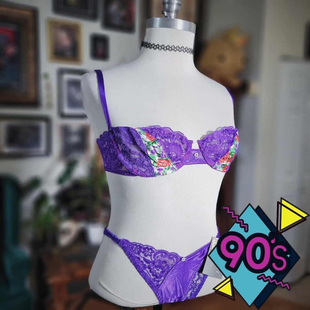 Christian Dior Intimates Bra Panty Set Vintage 90s Purple Lace Floral NWT 34C